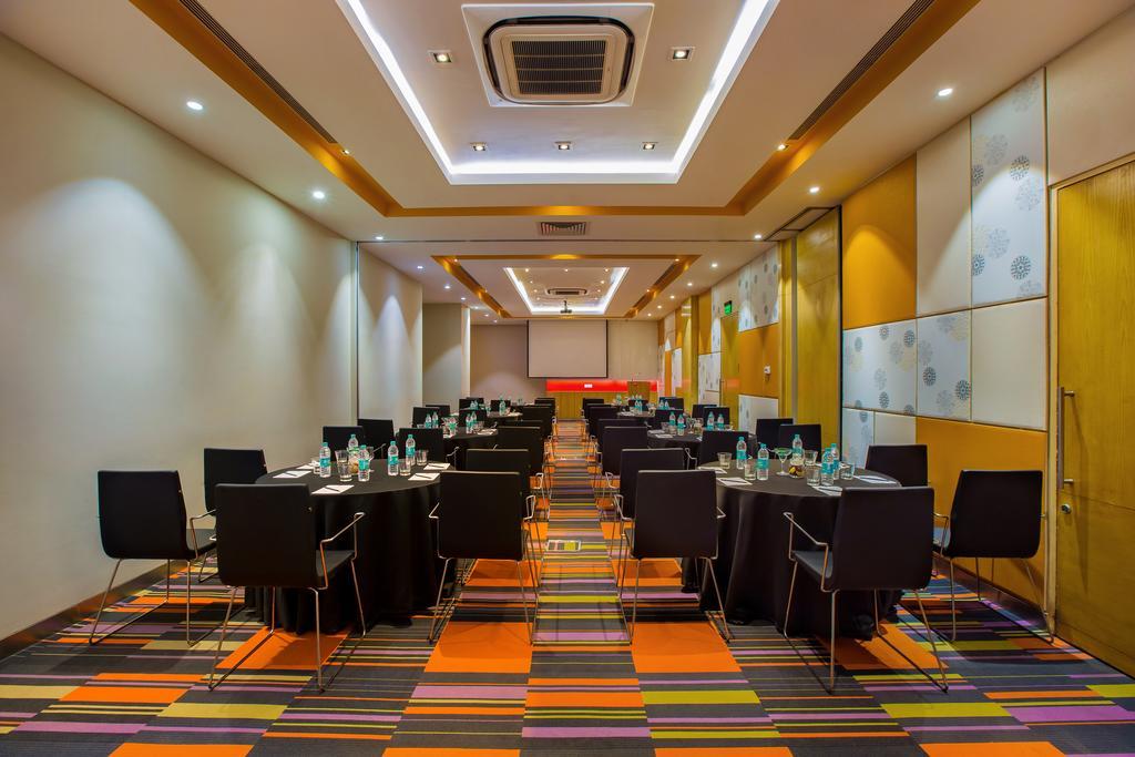 Hotel Ibis Gurgaon Golf Course Road - An Accor Brand Exterior foto